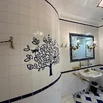 Honor Extravagance Apartmán *