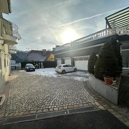 Honor Extravagance * Λιντς